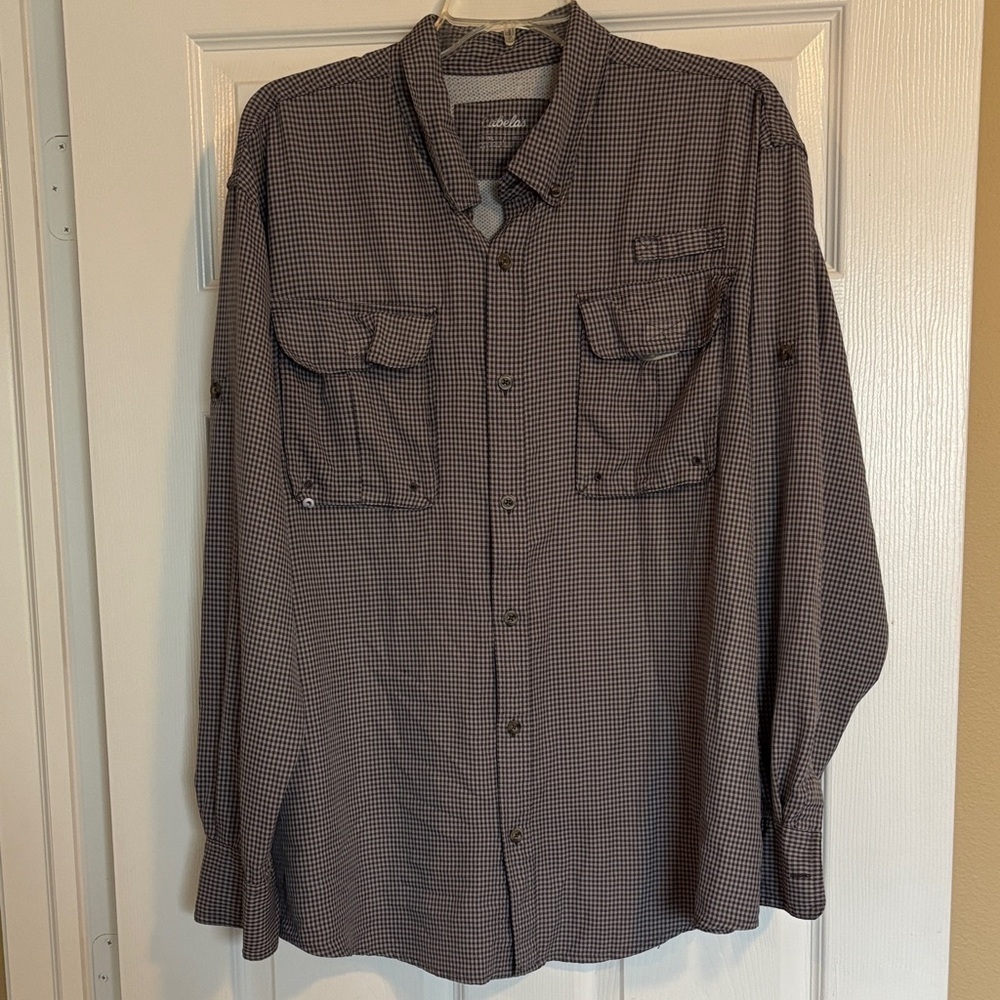Cabela's men’s gray long sleeve button down fishing shirt size XL